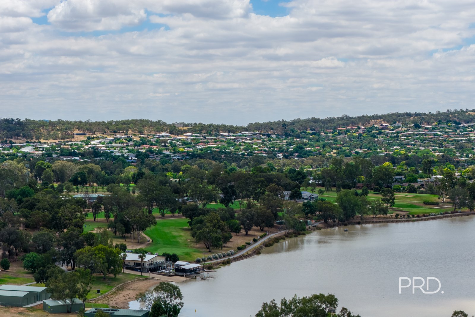 8 Clare Avenue WAGGA WAGGA 24