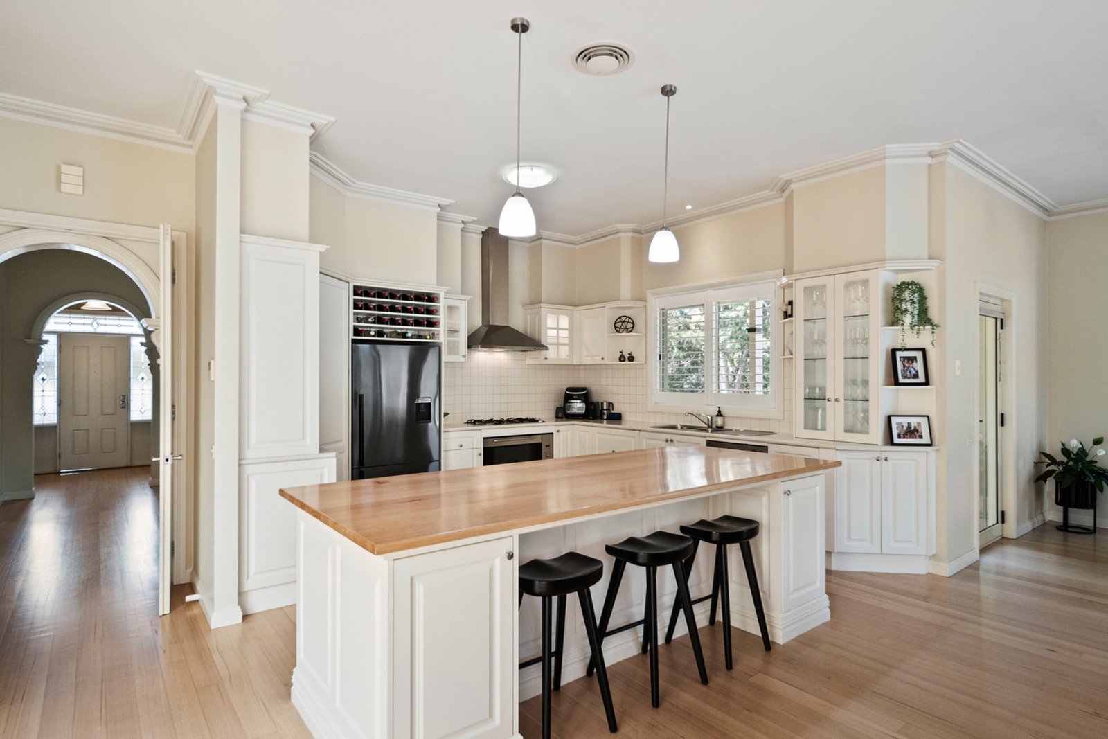 Gallery: 8 Clarendon Close