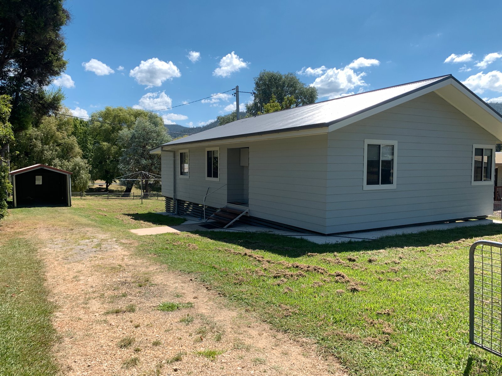 8 Clayton Street TALBINGO 2