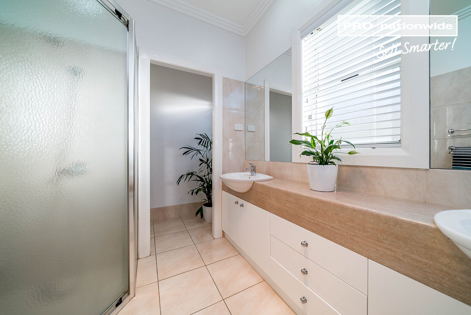 8 Clifton Street BOURKELANDS 8