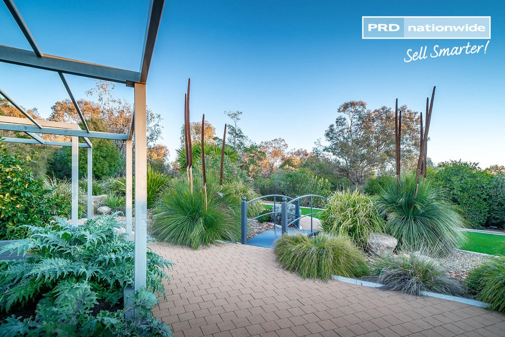 8 Clifton Street BOURKELANDS 20