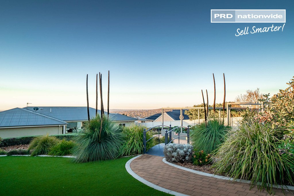 8 Clifton Street BOURKELANDS 22