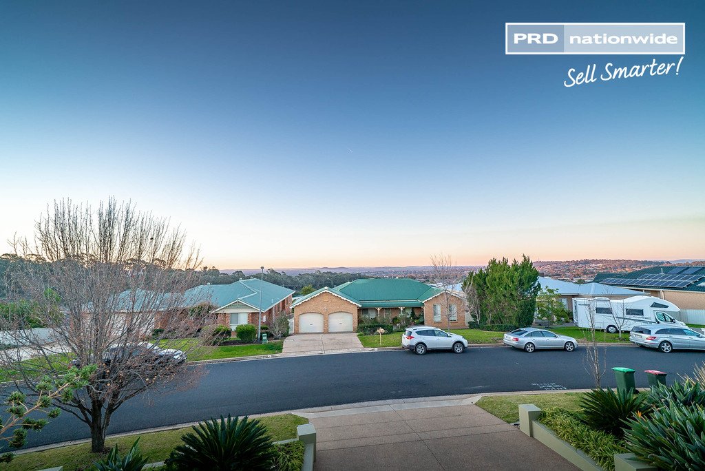 8 Clifton Street BOURKELANDS 23