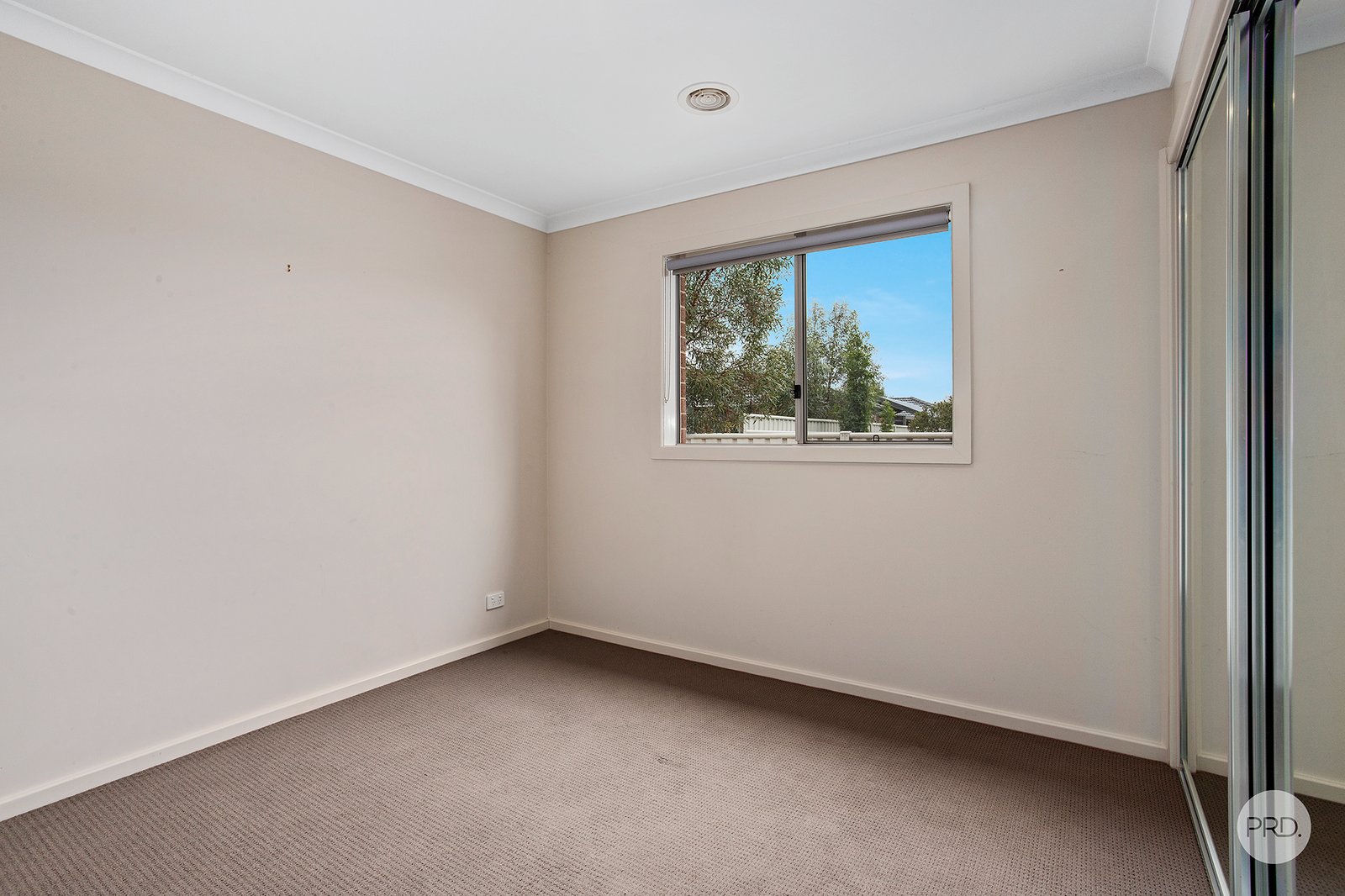 8 Coal Court EPSOM 8