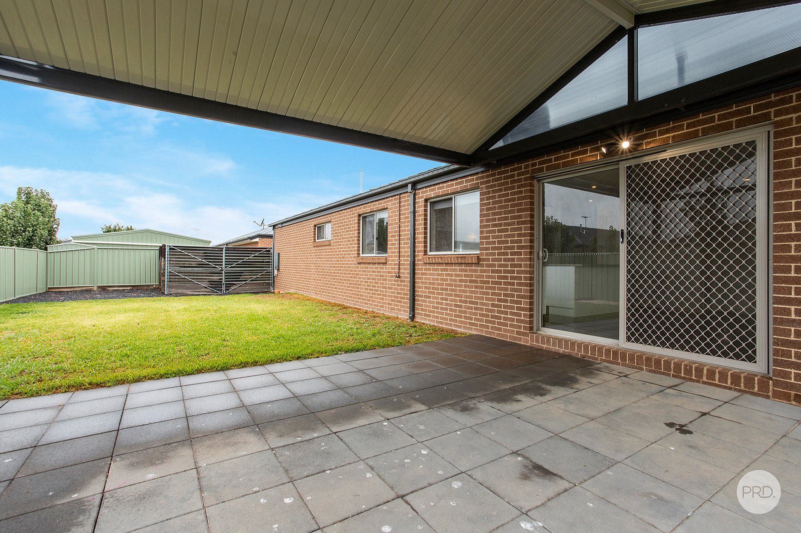 8 Coal Court EPSOM 13