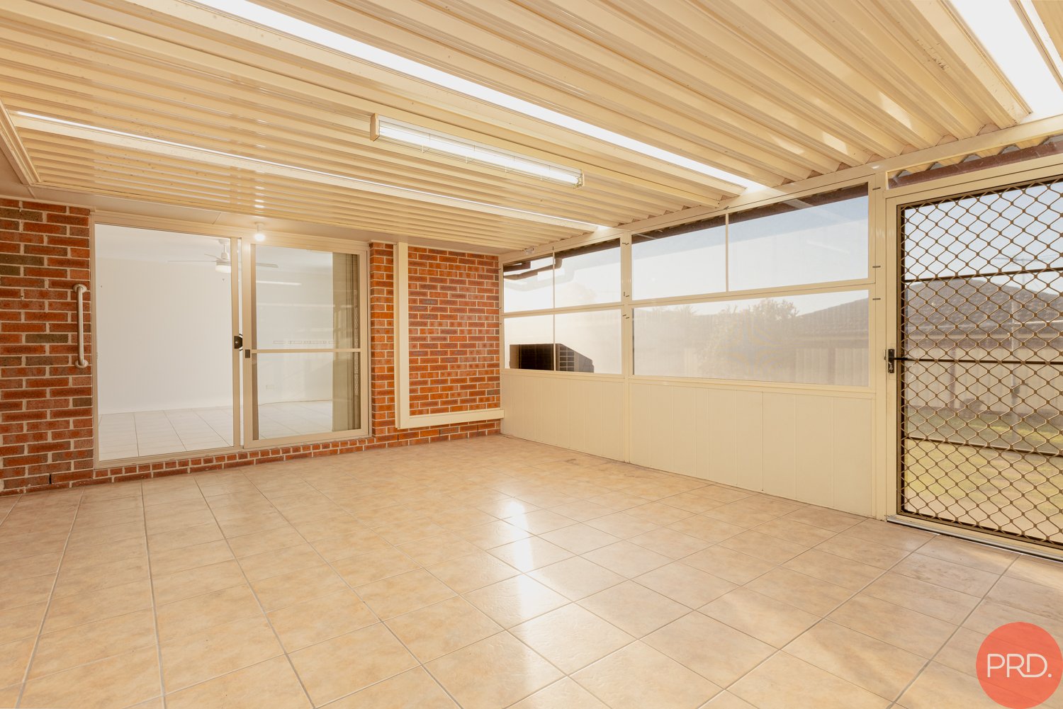 8 Coburn Circuit METFORD 23