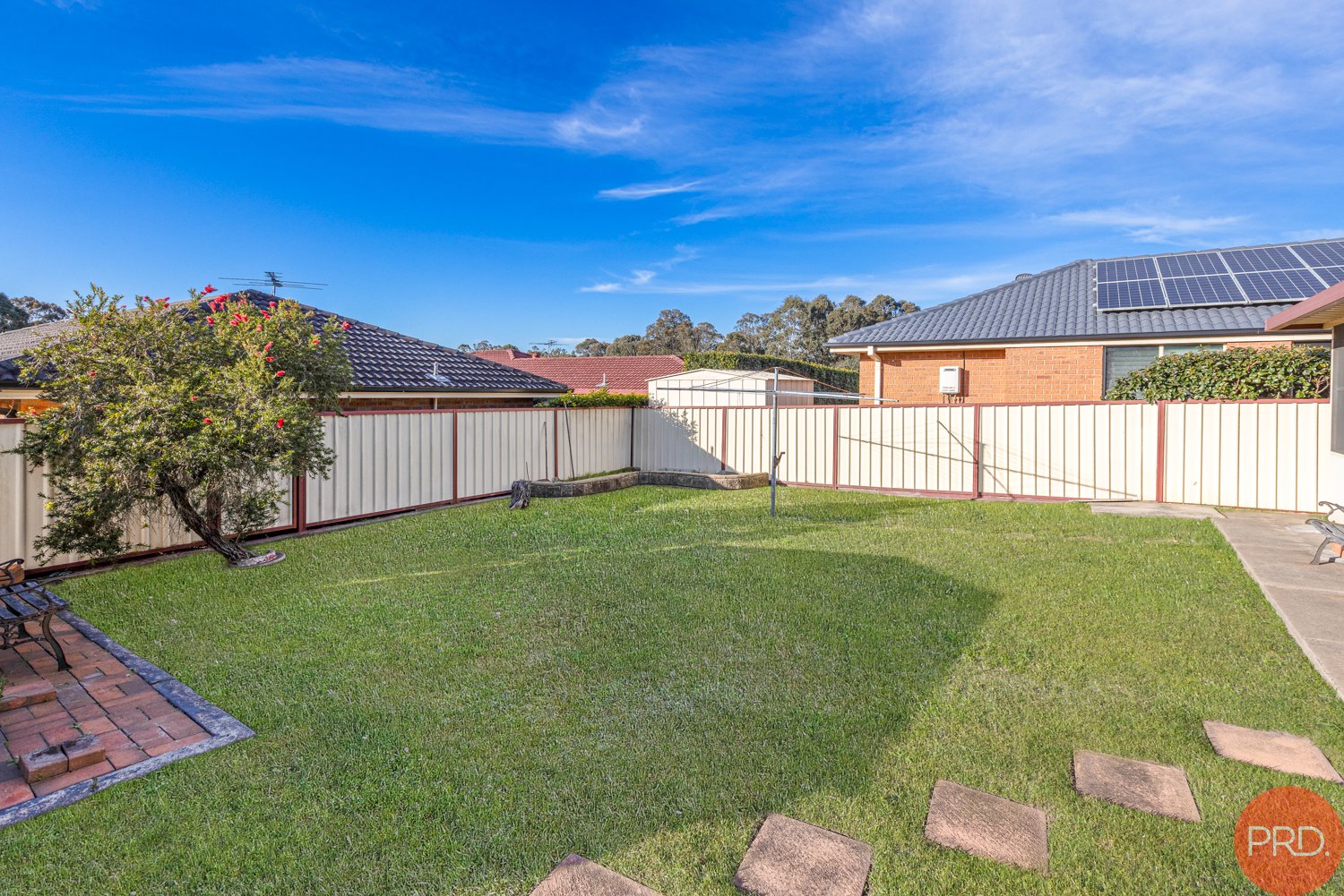 8 Coburn Circuit METFORD 28