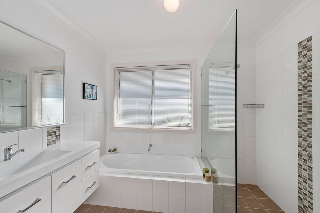 8 Colac Terrace NORTH BOAMBEE VALLEY 21