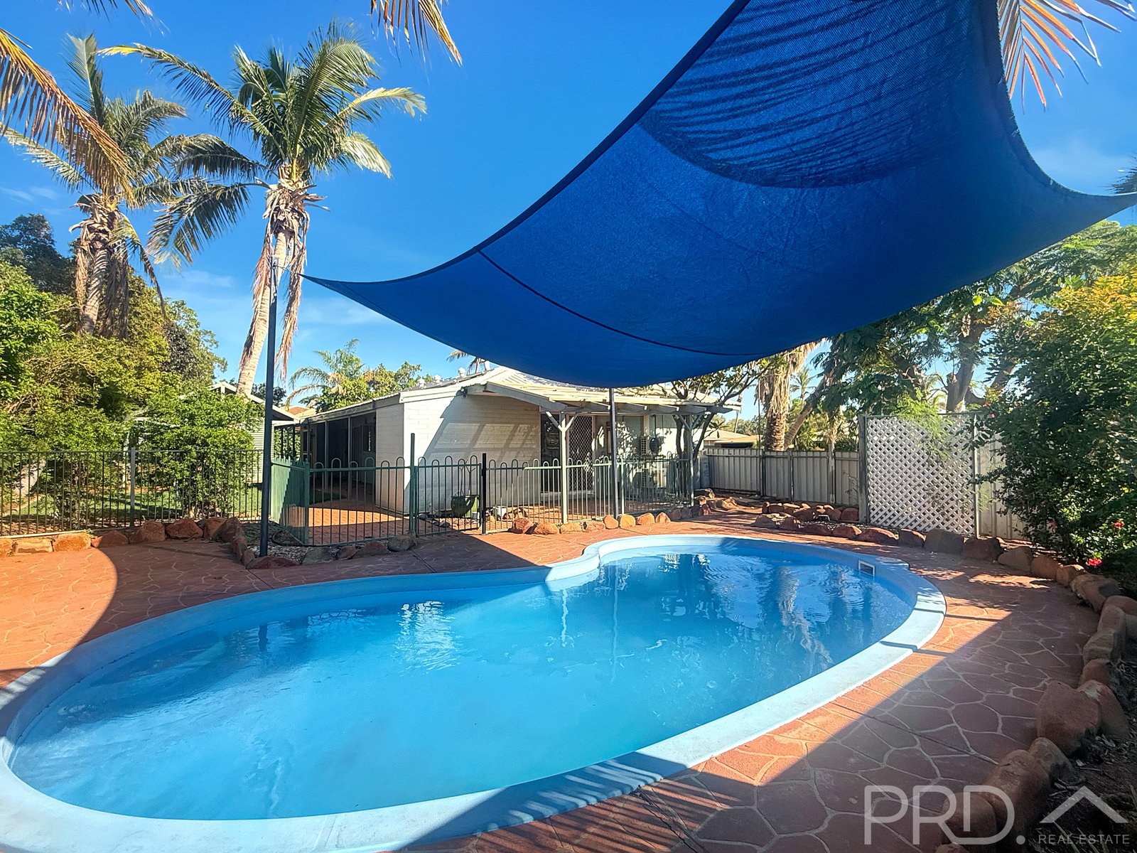 8 Collett Close MILLARS WELL 2