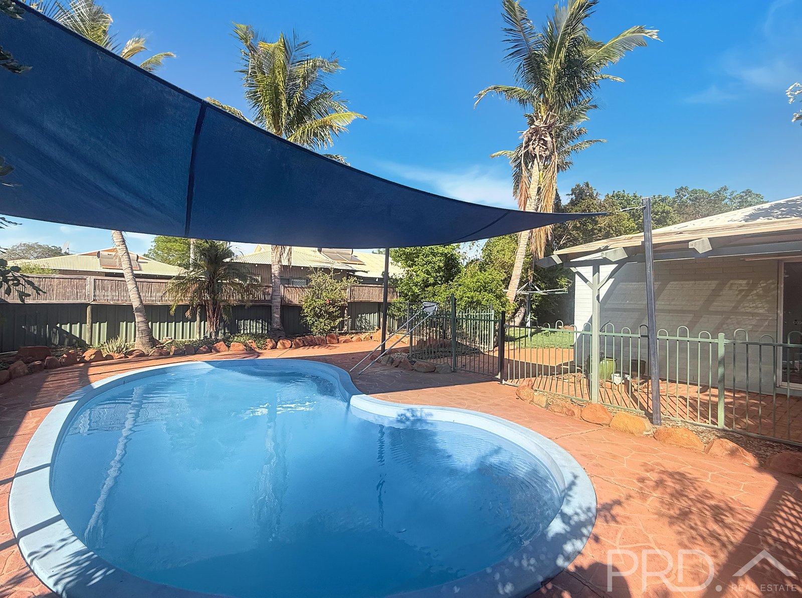 8 Collett Close MILLARS WELL 10