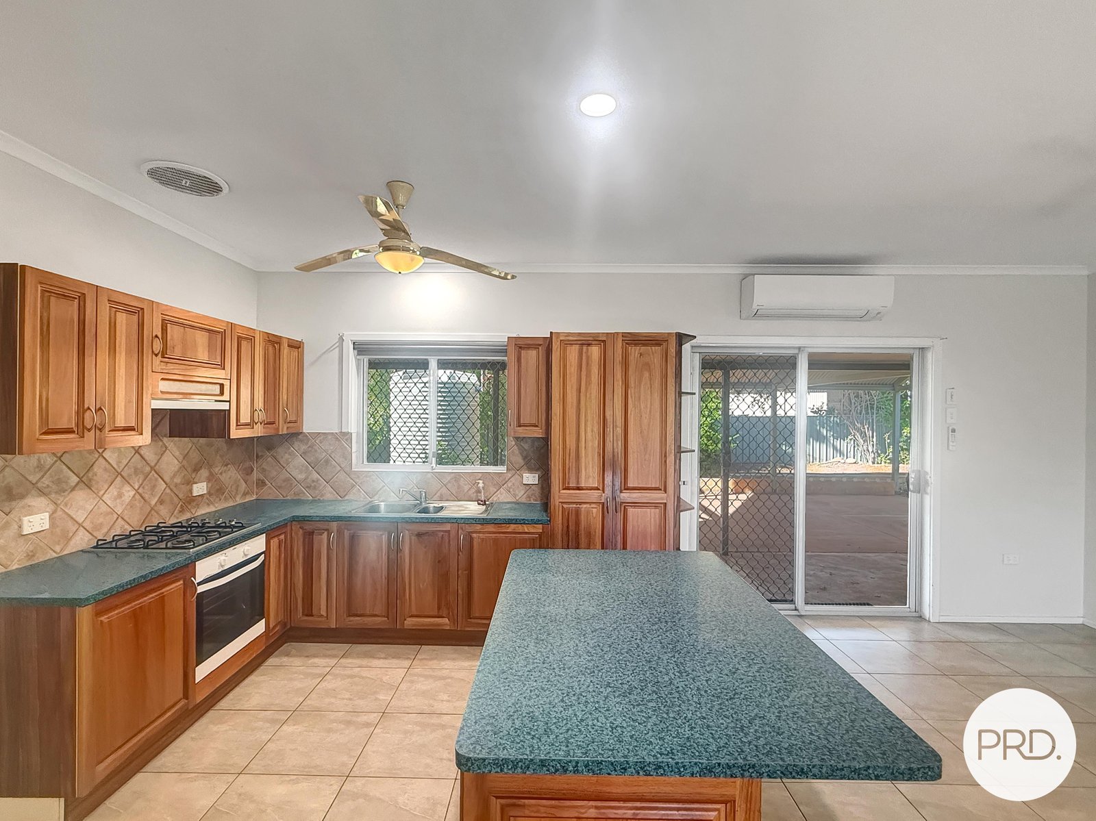 8 Collett Close MILLARS WELL 2