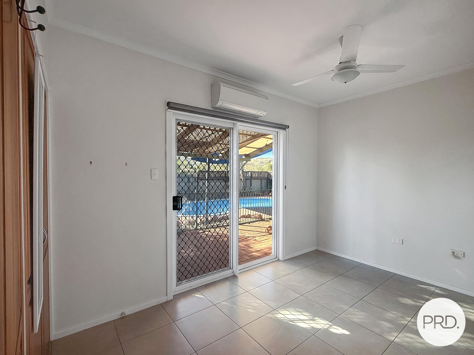 8 Collett Close MILLARS WELL 5