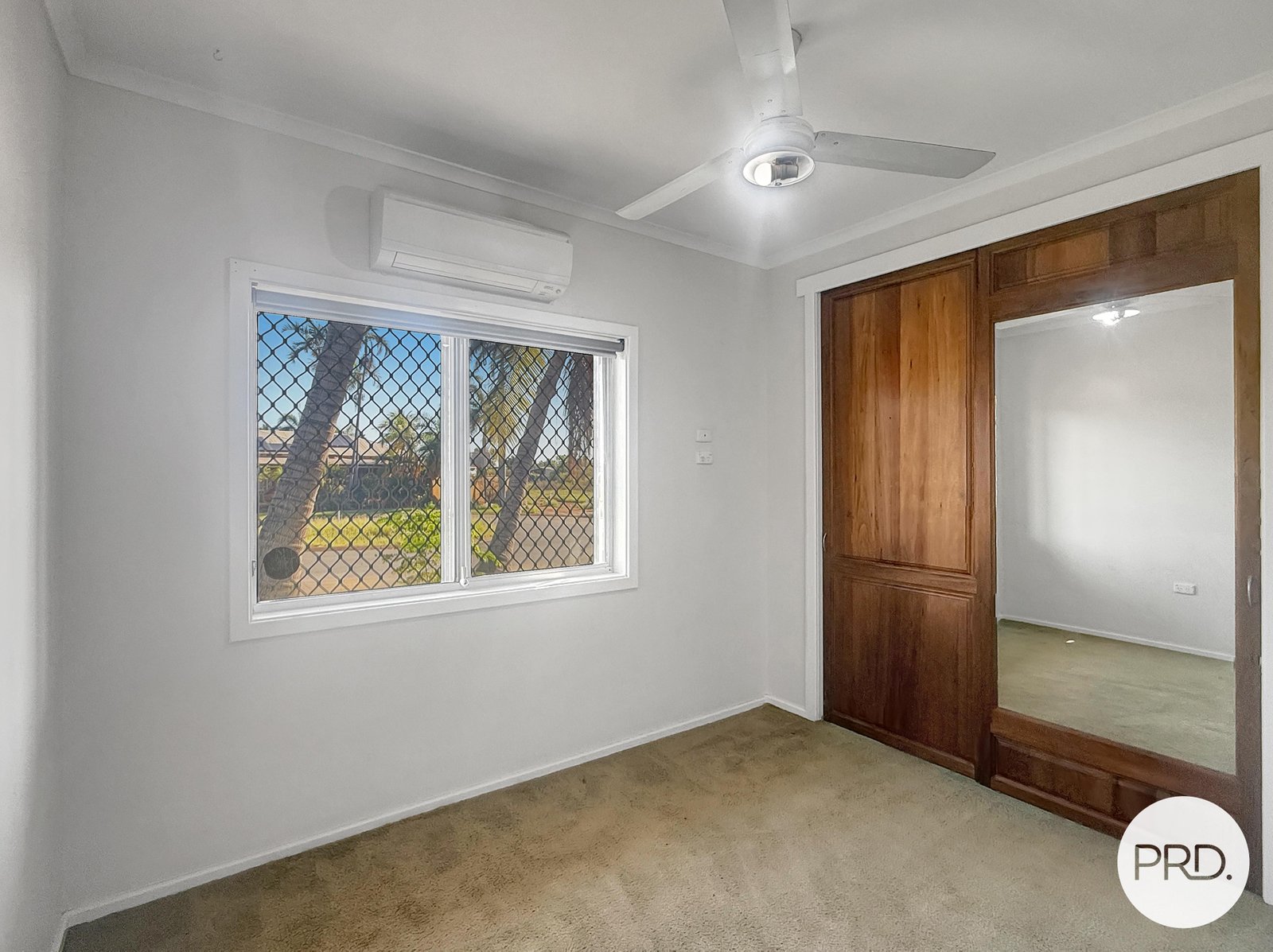 8 Collett Close MILLARS WELL 12