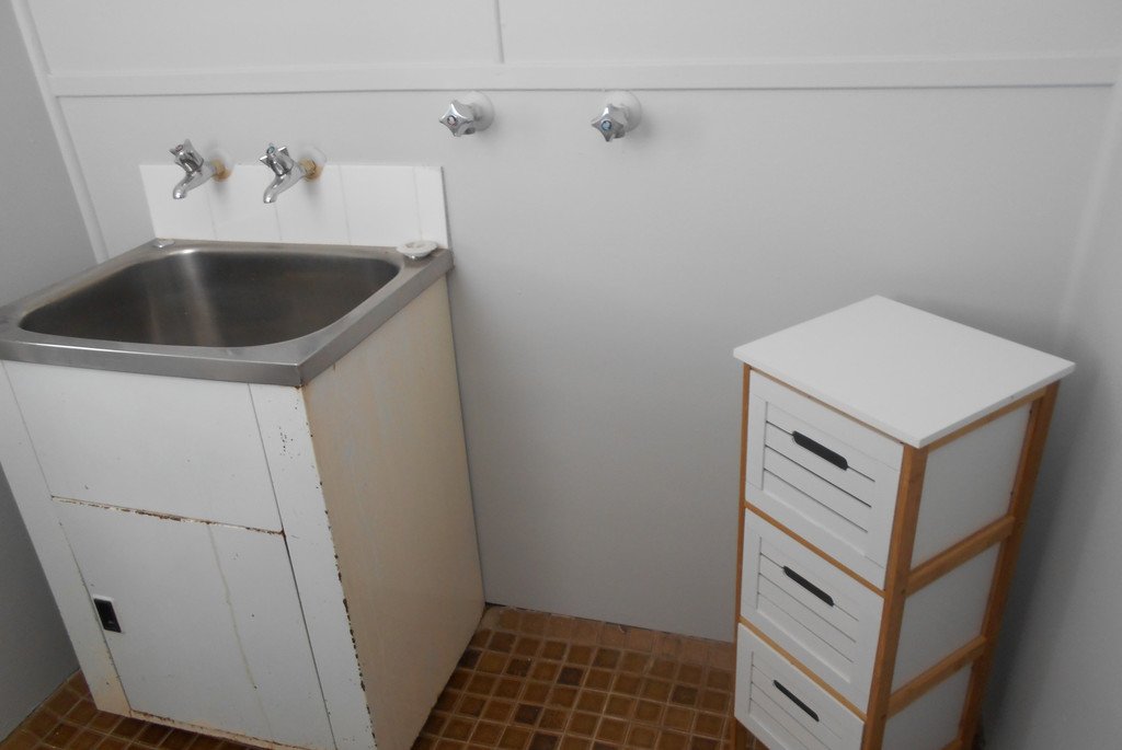 8 Colwell Street TUMUT 14