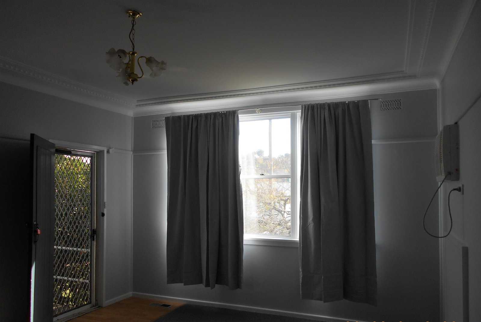 8 Colwell Street TUMUT 3