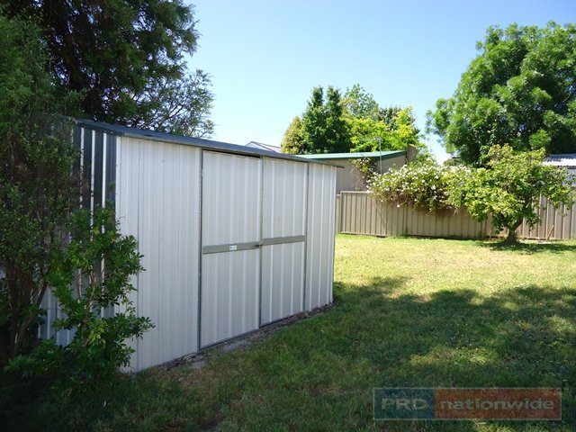 8 Colwell Street TUMUT 3