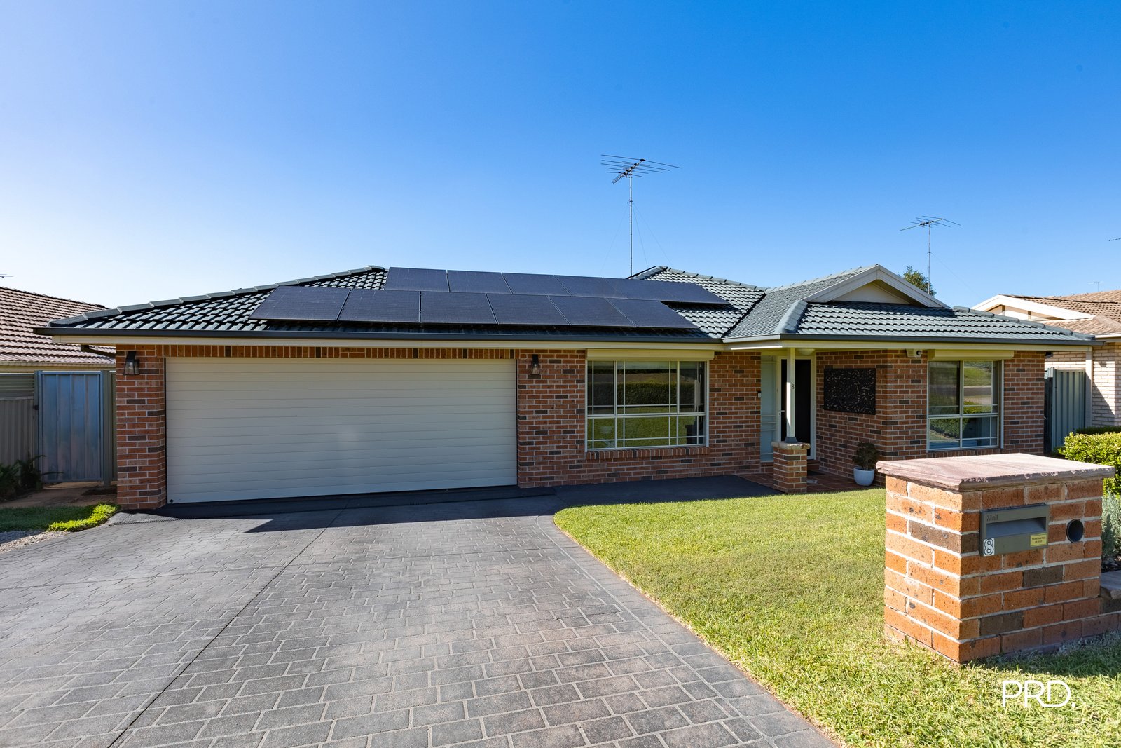 8 Corella Cres  Glenmore Park 1