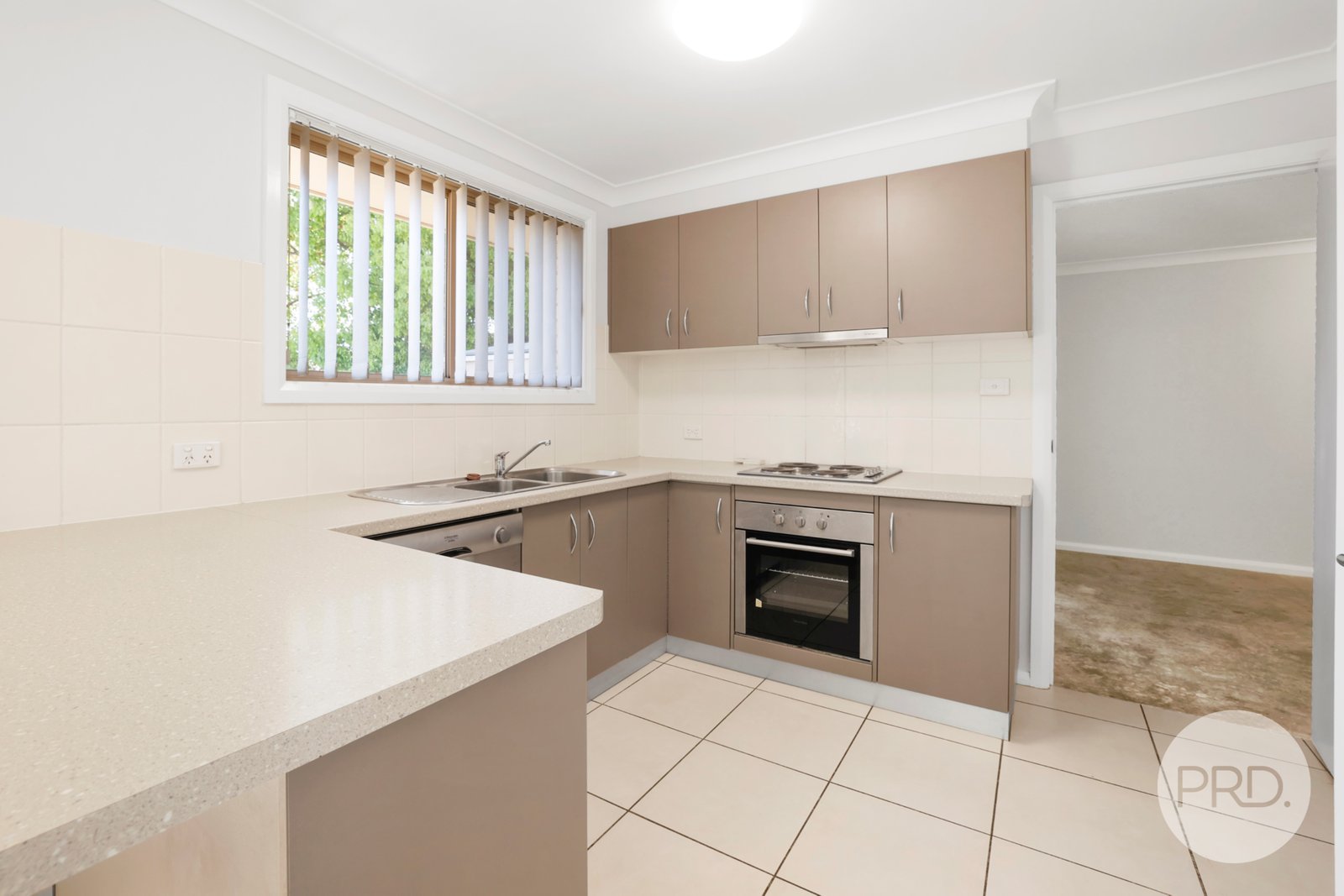 8 Cory Street TAMWORTH 7