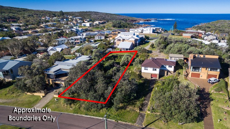 8 Coryule Street BOAT HARBOUR 13
