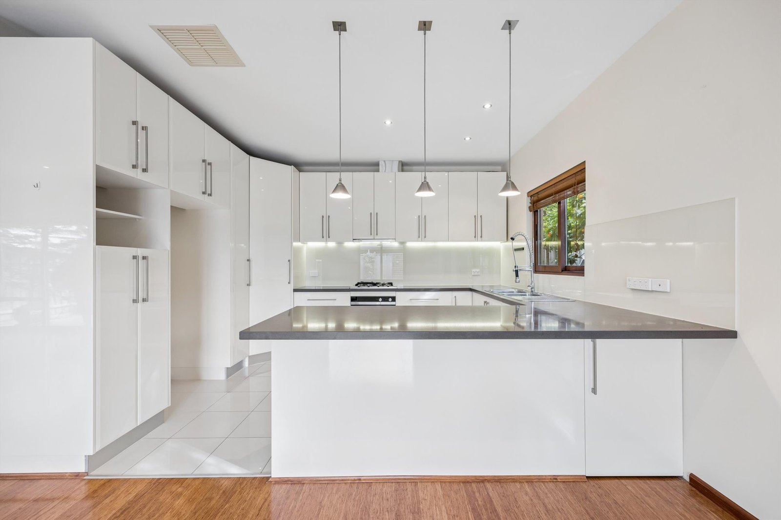 Gallery: 8 Cottongum Avenue