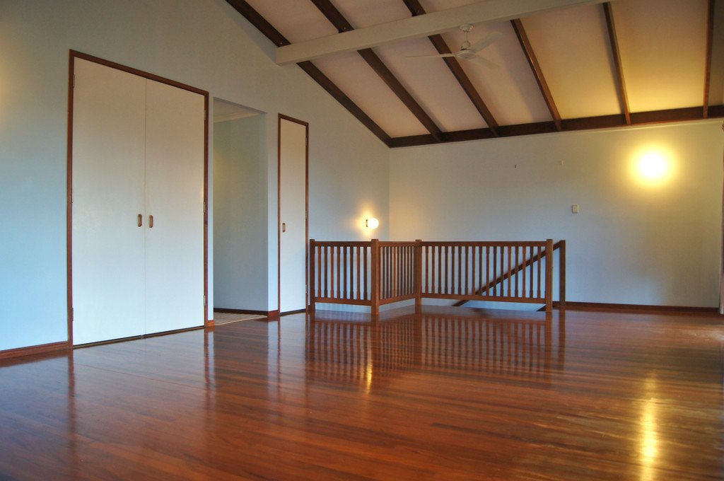 8 Country Road CANNONVALE 3