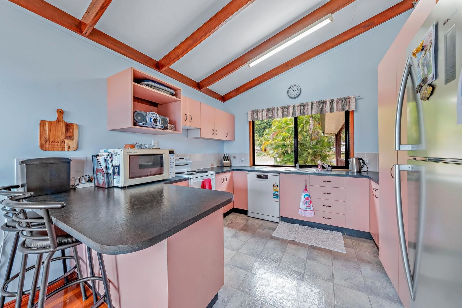 8 Country Road CANNONVALE 6
