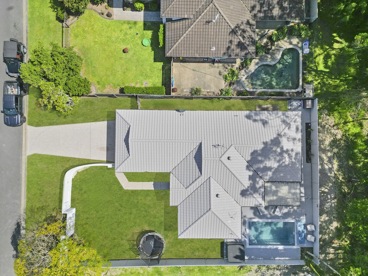 8 Cowell Drive Burleigh Heads 20