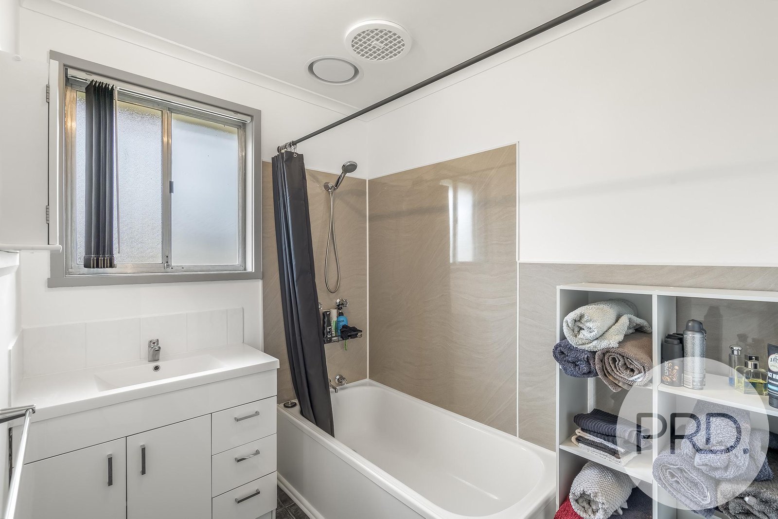 8 Cowle Road BRIDGEWATER 12