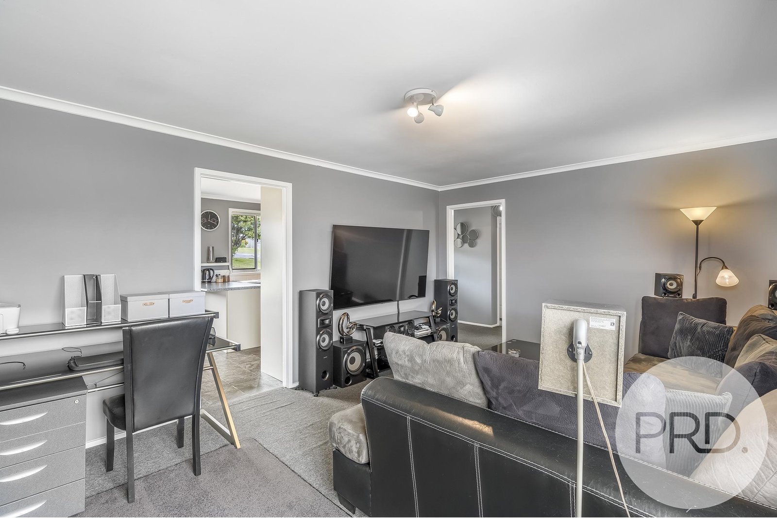 8 Cowle Road BRIDGEWATER 14