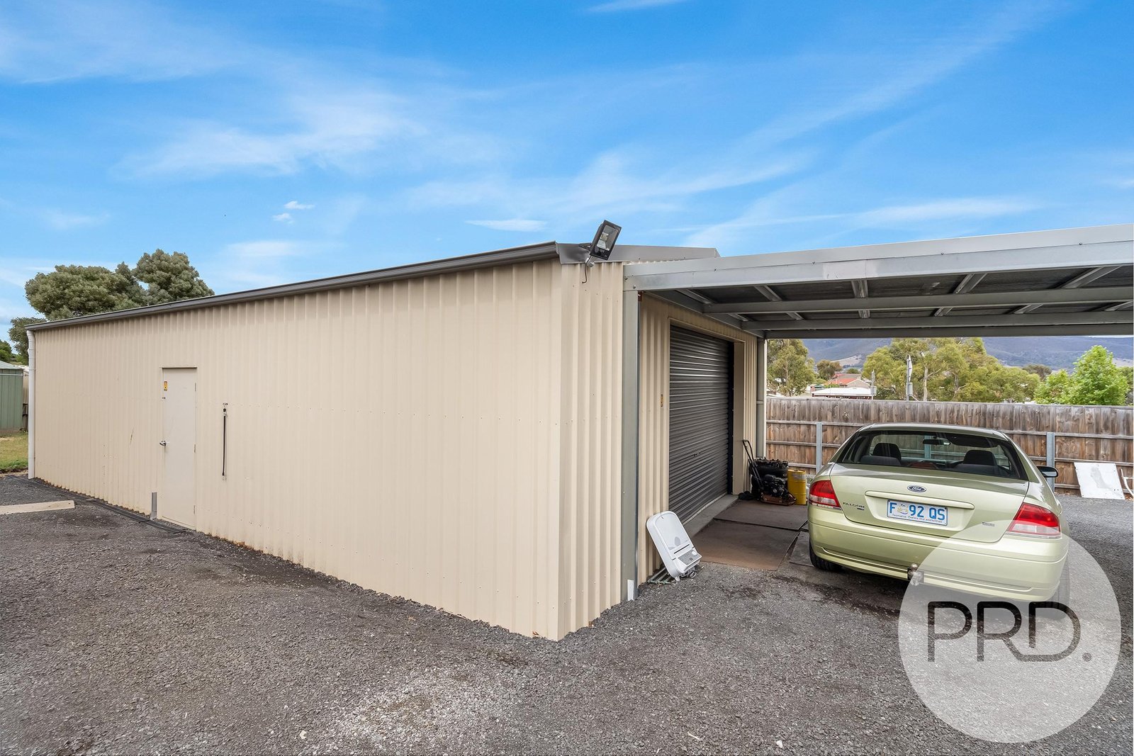 8 Cowle Road BRIDGEWATER 22