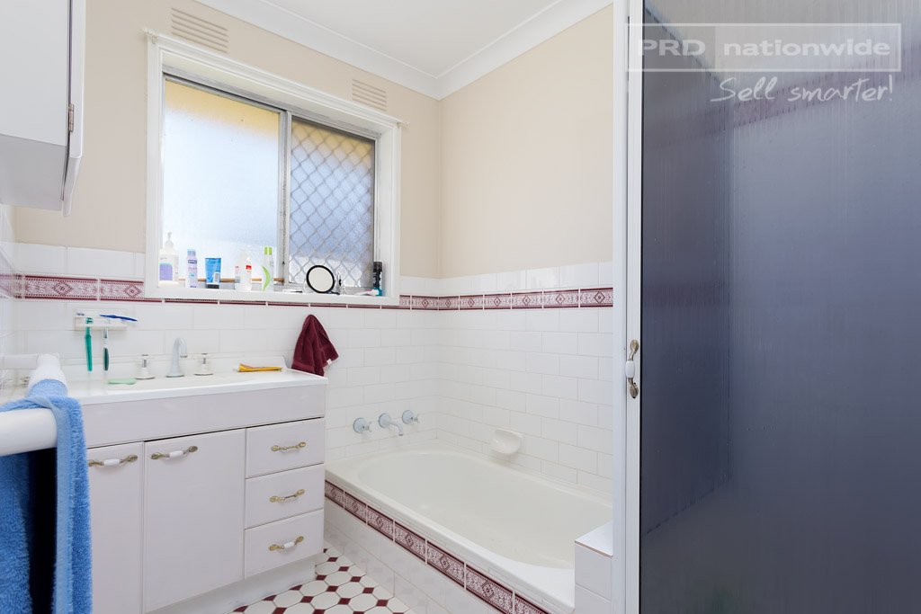 8 Craft Street LAKE ALBERT 10