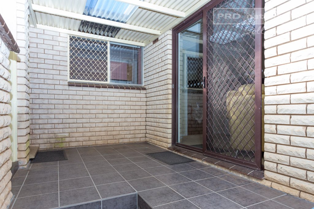 8 Craft Street LAKE ALBERT 12