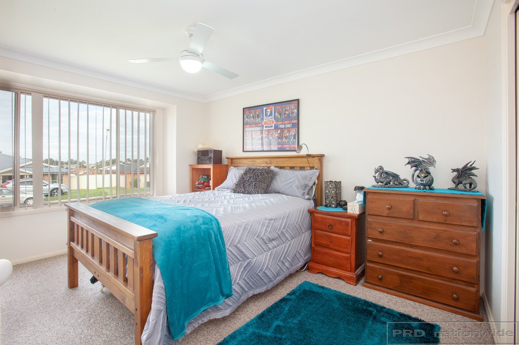 8 Crothers Street RUTHERFORD 8
