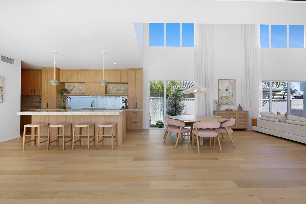 8 Curlew Crescent Burleigh Waters 5