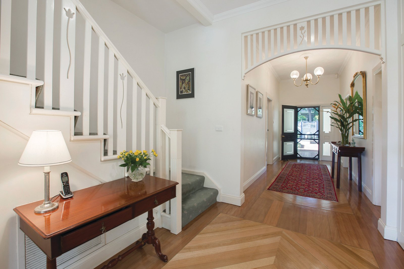 8 Currajong Avenue, Camberwell, VIC