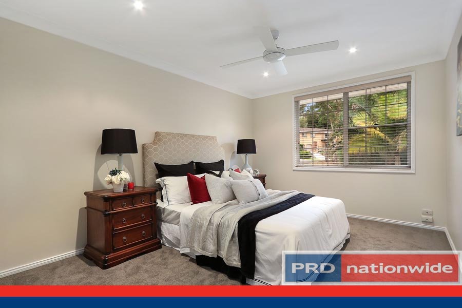 8 Currawang Place COMO 5