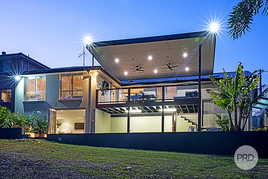 8 Currawong Crescent LEONAY 1