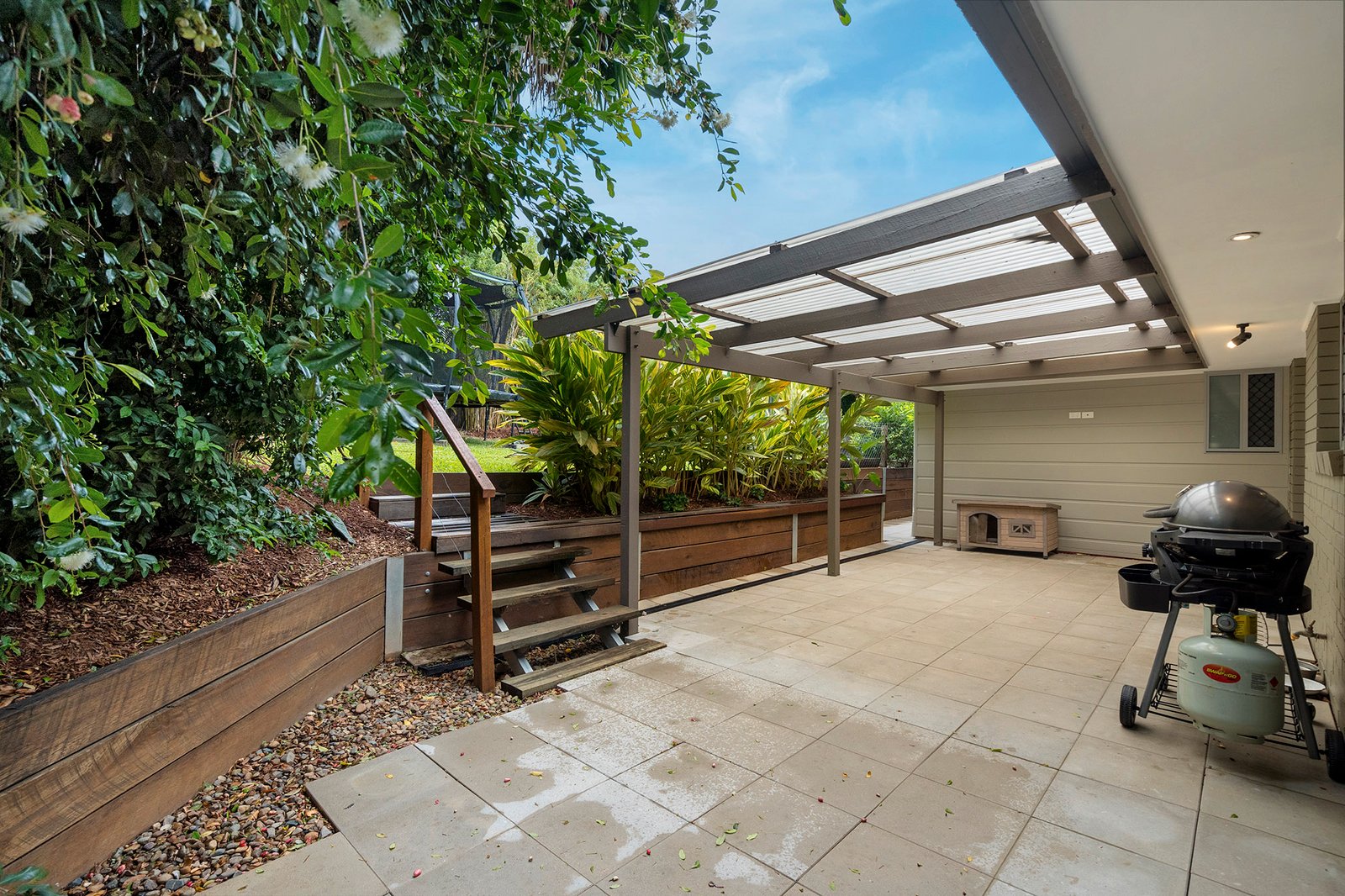 8 Cutana Court ASHMORE 13