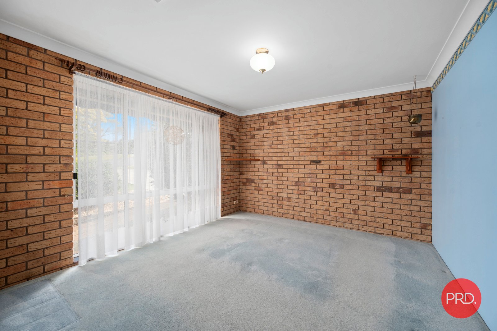 8 Cuthbert Street BOAMBEE EAST 11