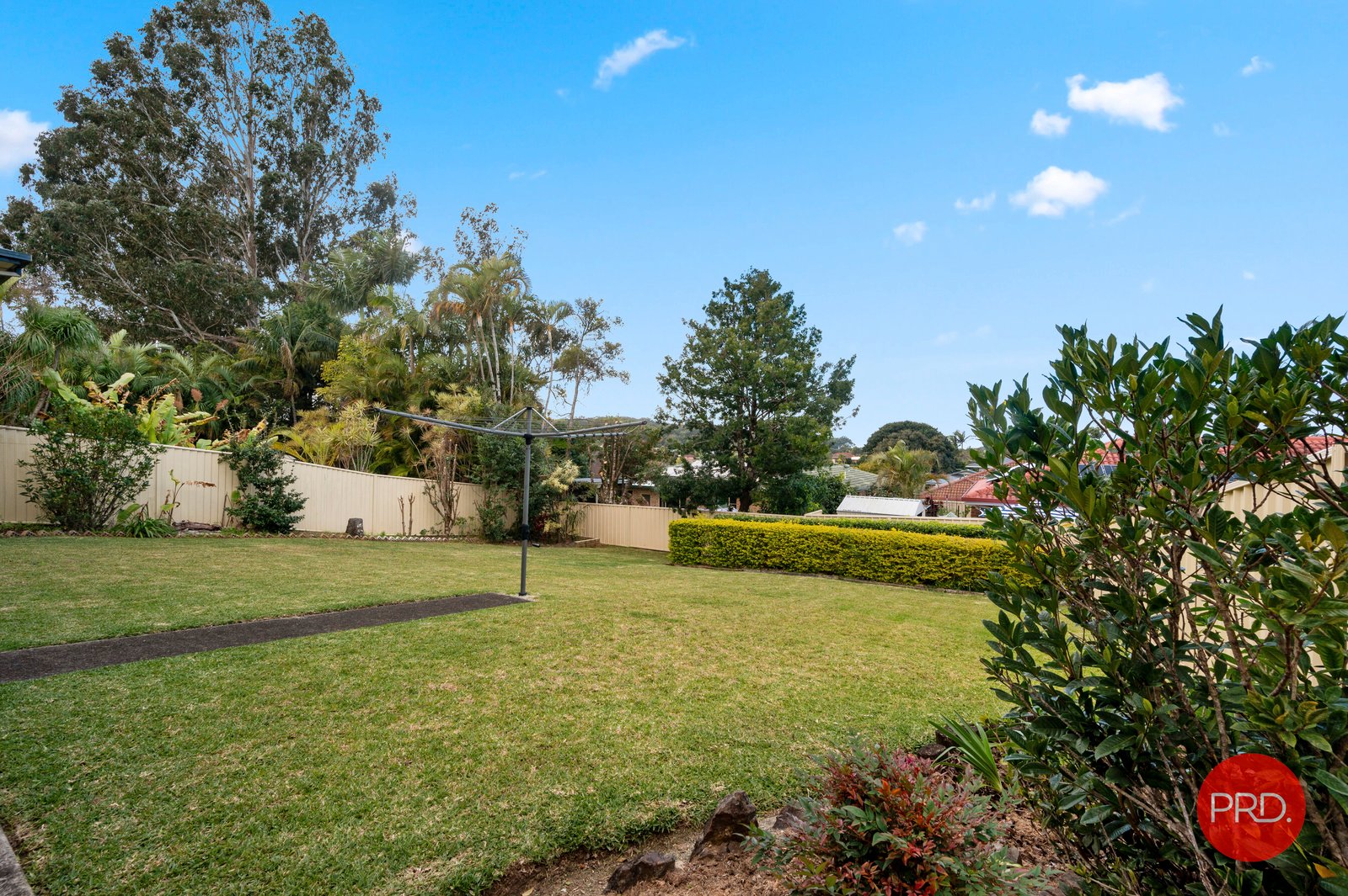 8 Cuthbert Street BOAMBEE EAST 13