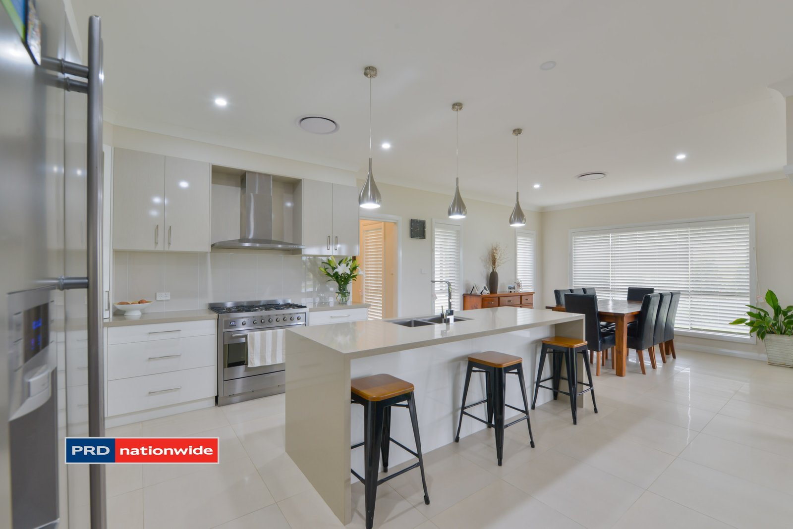8 Daintree Circuit TAMWORTH 8