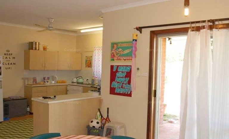 8 Dakas Street CABLE BEACH 4