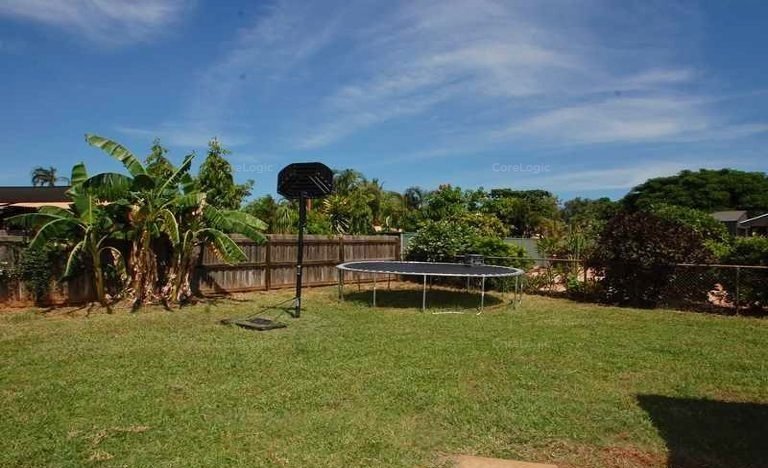 8 Dakas Street CABLE BEACH 9