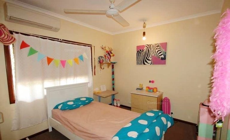 8 Dakas Street CABLE BEACH 7