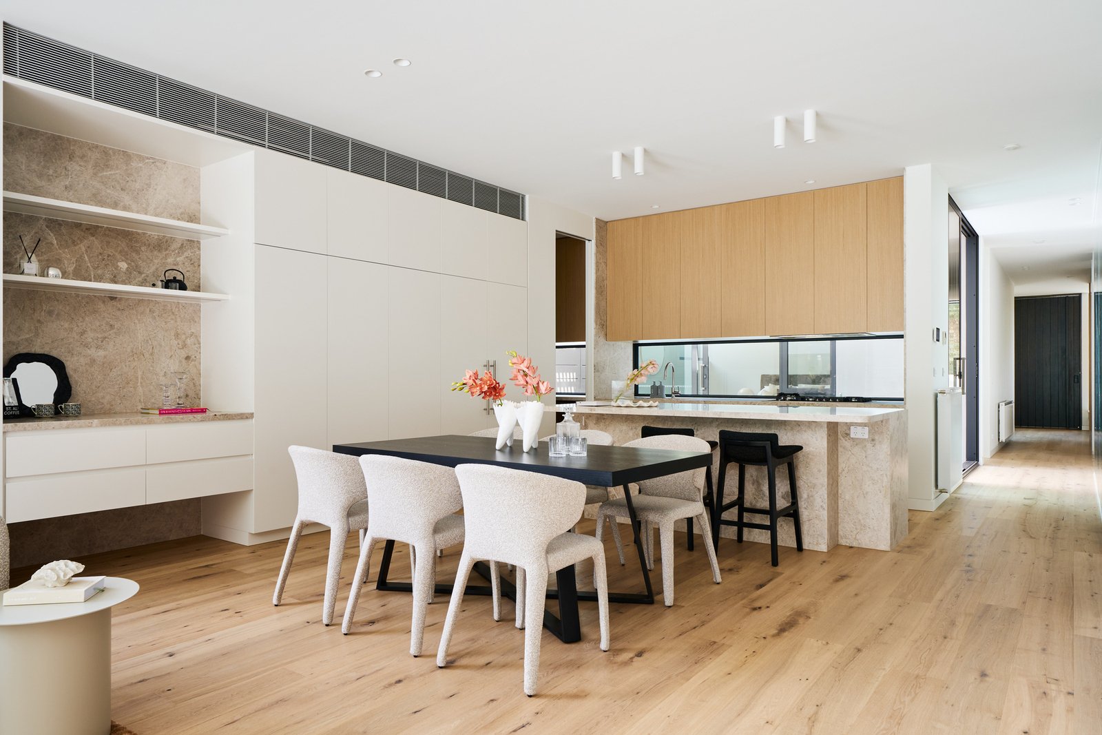 8 Dalgetty Road, Beaumaris, 3193