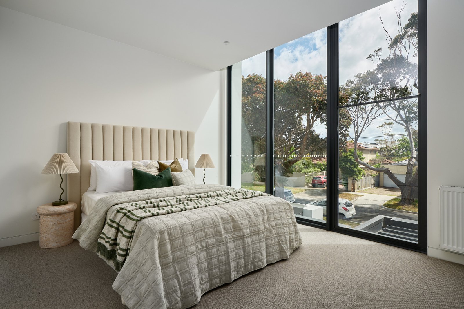 8 Dalgetty Road, Beaumaris, 3193