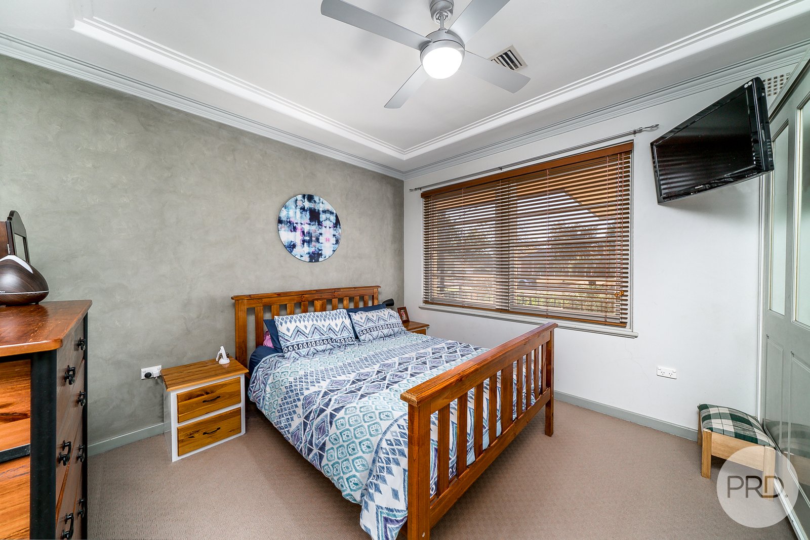8 Dalton Street TURVEY PARK 6