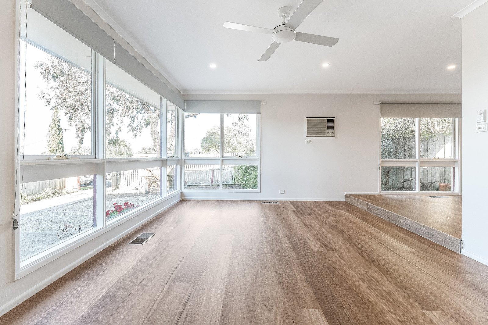 Gallery: 8 Dampier Court
