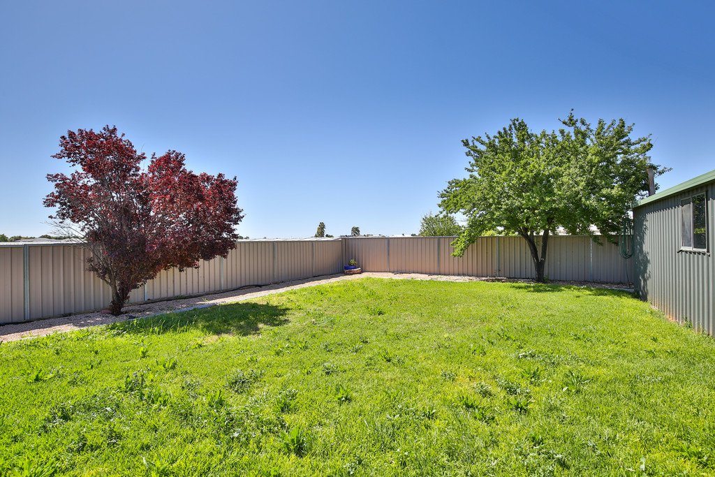 8 Dampier Crescent MILDURA 11