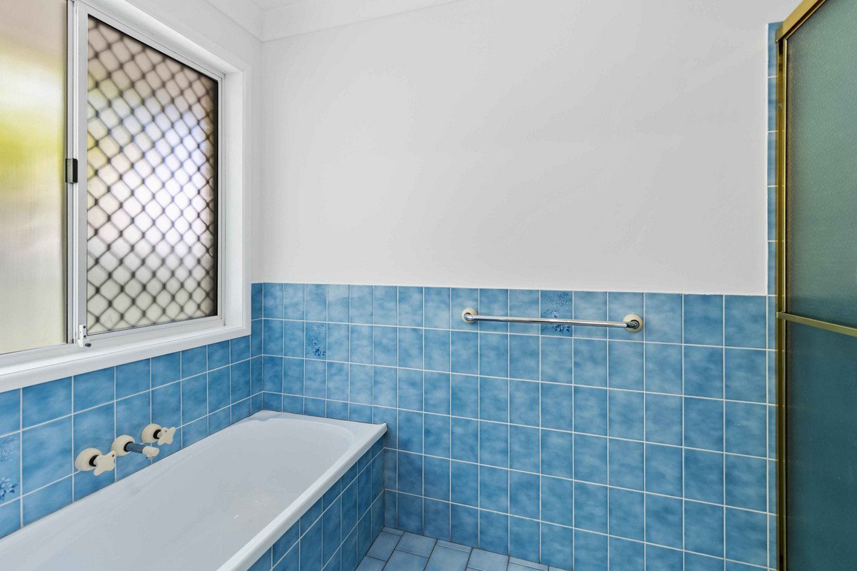 8 Damson Place Elanora 12